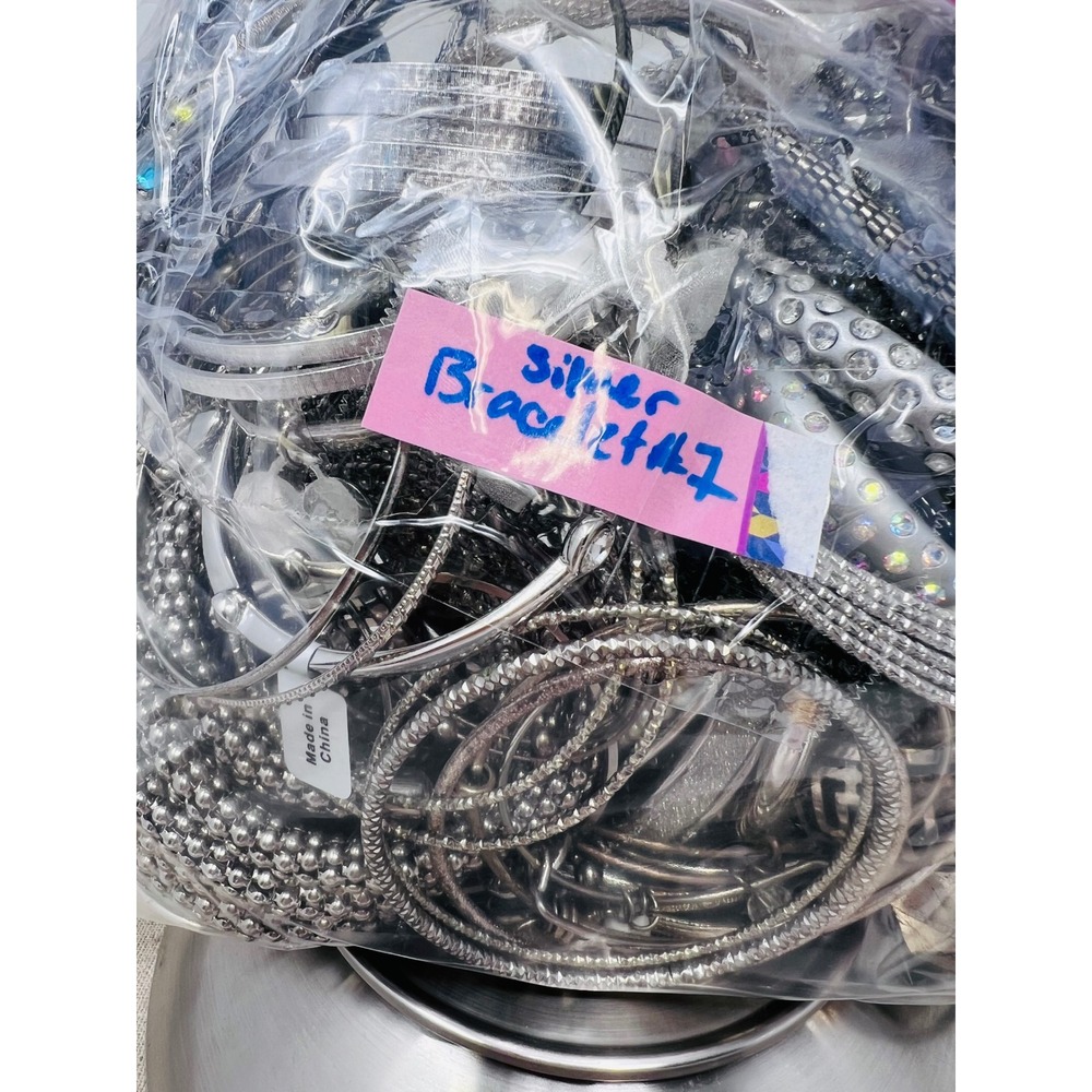 Vintage & Modern Silver Tone Mixed Metal Wearable Bracelet Jewelry Lot 3lbs - Picture 15 of 16